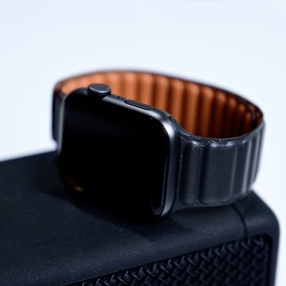 Bracelet-en-cuir-pour-bracelet-de-montre-Apple-44mm-40mm-38mm-42mm-montre-1:1-bracelet-à-boucle-magnétique-original-iWatch-seires-5-4-6-SE Bracelet en cuir pour bracelet de montre Apple 44mm 40mm 38mm 42mm montre 1:1 bracelet à boucle magnétique original iWatch seires 5 4 6 SE
